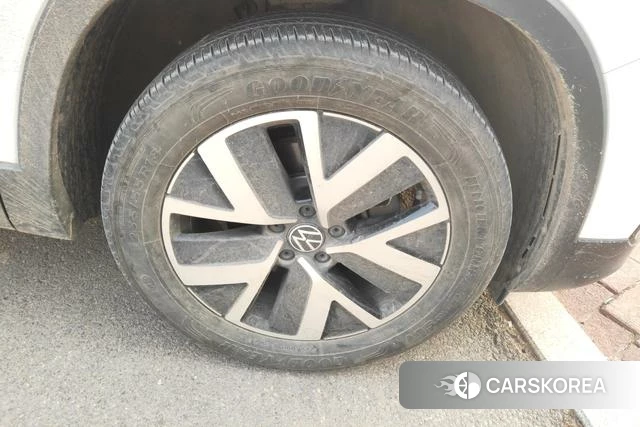 Volkswagen Tanyue 2022 Белый из Китая, фото 4