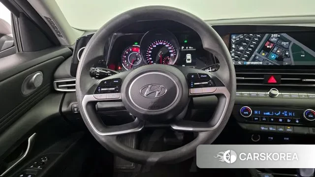 Hyundai Avante (CN7) 2022 Серебристо-серый из Кореи, фото 4