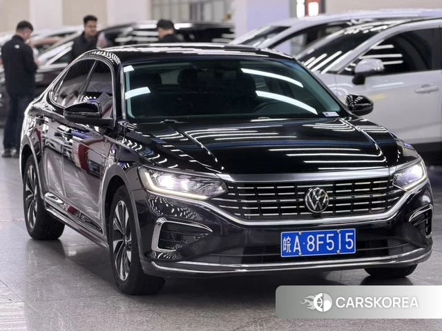 Volkswagen Passat 2022 Черный из Китая, фото 4