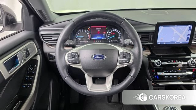 Ford Explorer 6th Generation 2023 Белый из Кореи, фото 4