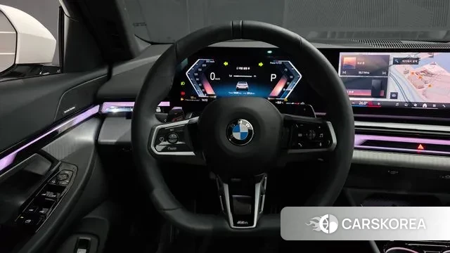 BMW 5 Series (G60) 2025 Белый из Кореи, фото 4