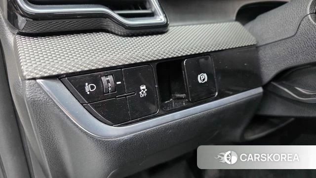 Kia Sportage 5th Generation 2023 Белый из Кореи, фото 4
