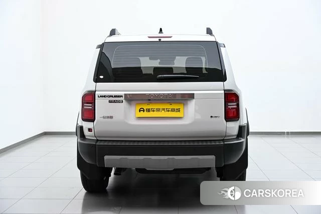 Toyota Prado 2025 Белый из Китая, фото 4