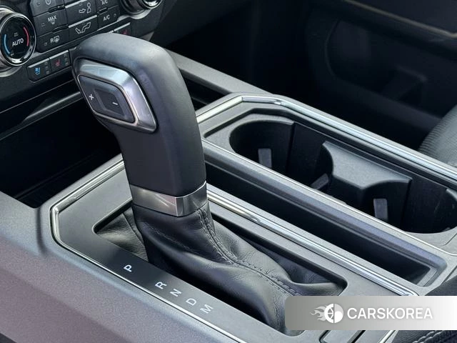 Ford F-150 Raptor 2021 Красный из Китая, фото 4