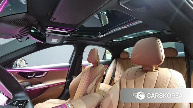 Mercedes-Benz E-Class W214 2025 Белый из Кореи, фото 4