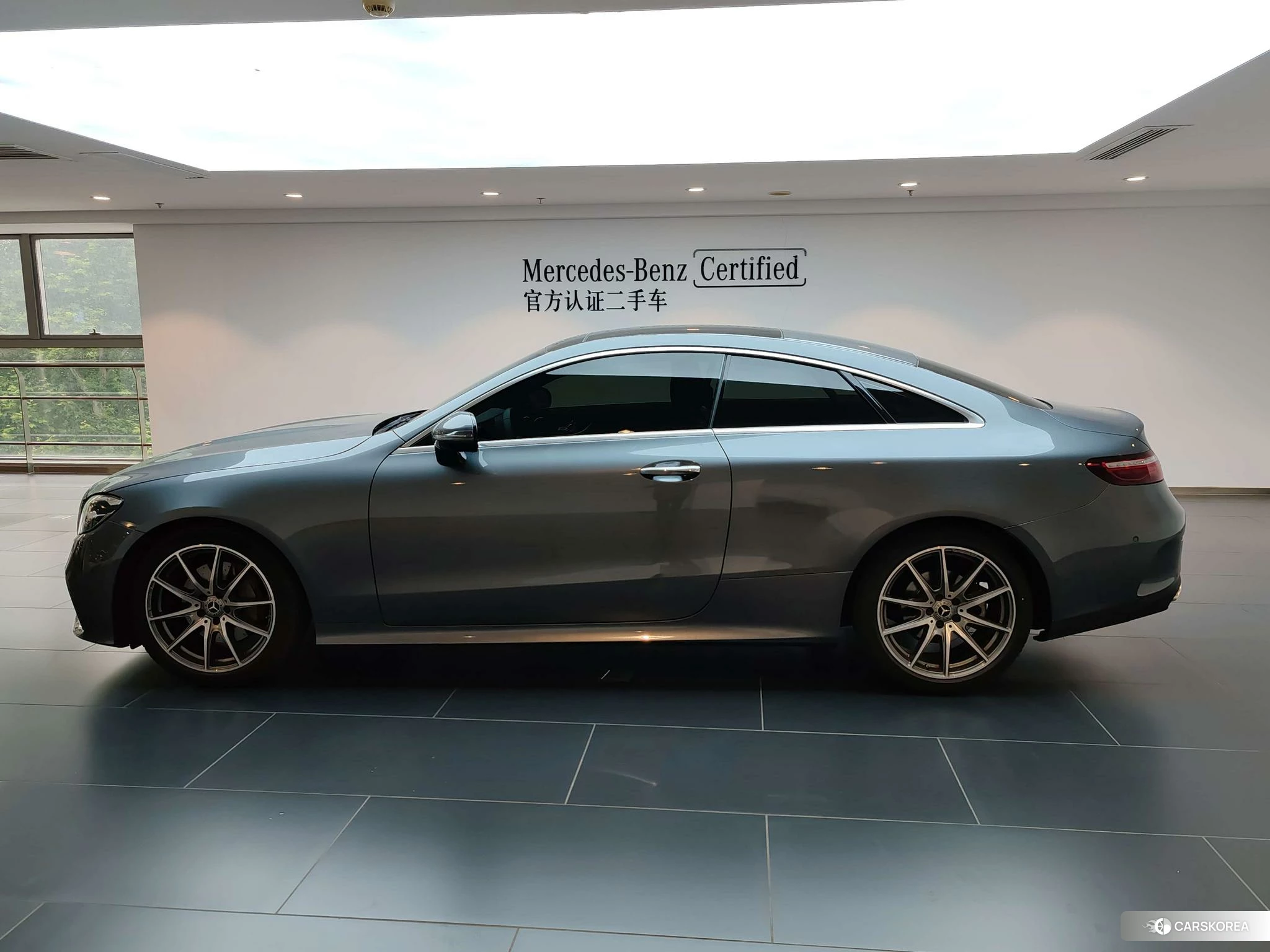 Mercedes-Benz E-class (imported) 2022 Темно-серый из Китая, фото 4