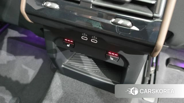 BMW 5 Series (G60) 2025 Серебристо-серый из Кореи, фото 4