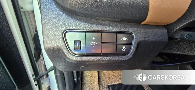 Kia Seltos 2022 Белый из Кореи, фото 4