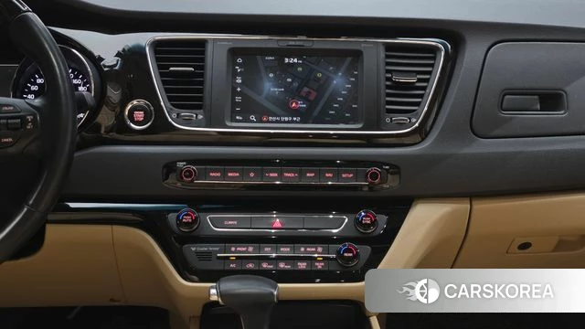 Kia The New Carnival 2018 Черный из Кореи, фото 4