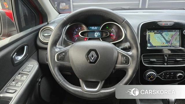 Renault Korea (Samsung) Clio 2019 Красный из Кореи, фото 4