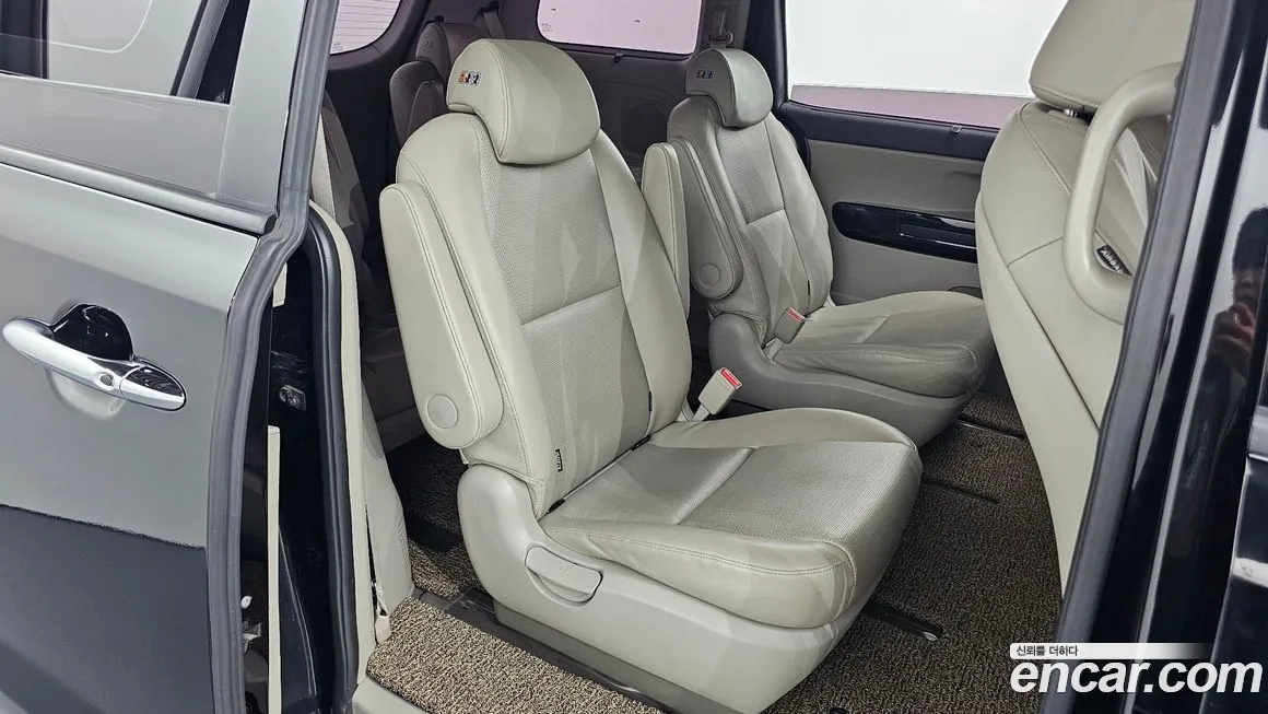 Kia The New Carnival 2018 Черный из Кореи, фото 4