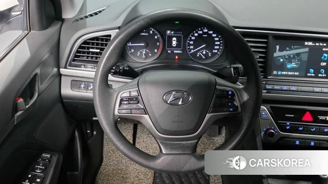 Hyundai Avante AD 2018 Белый из Кореи, фото 4