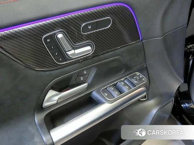 Mercedes-Benz GLA - Class H247 2020 Черный из Кореи, фото 4