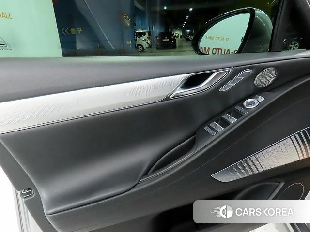 Genesis Electrified G80 (RG3) 2022 Серебристо-серый из Кореи, фото 4