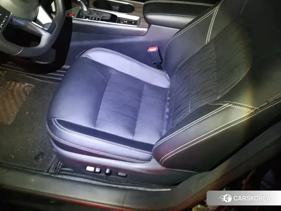 Nissan Altima 2022 Черный из Китая, фото 4
