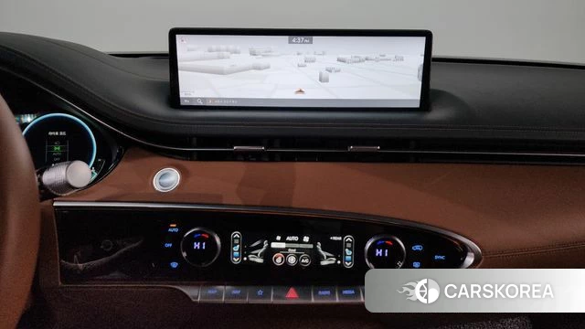 Genesis GV70 2023 Белый из Кореи, фото 4