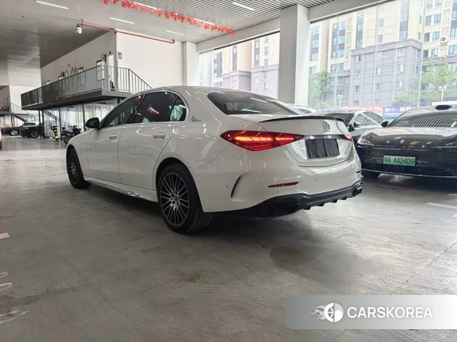 Mercedes-Benz Class C 2023 Белый из Китая, фото 4