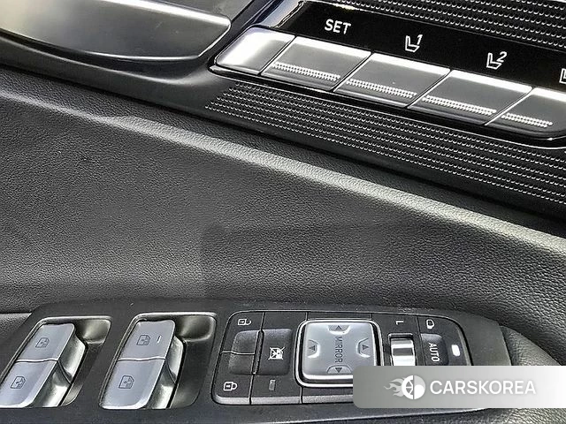 Genesis EQ900 2018 Черный из Кореи, фото 4