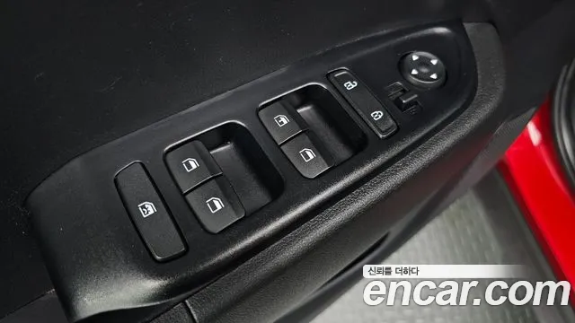 Hyundai Venue 2020 Красный из Кореи, фото 4