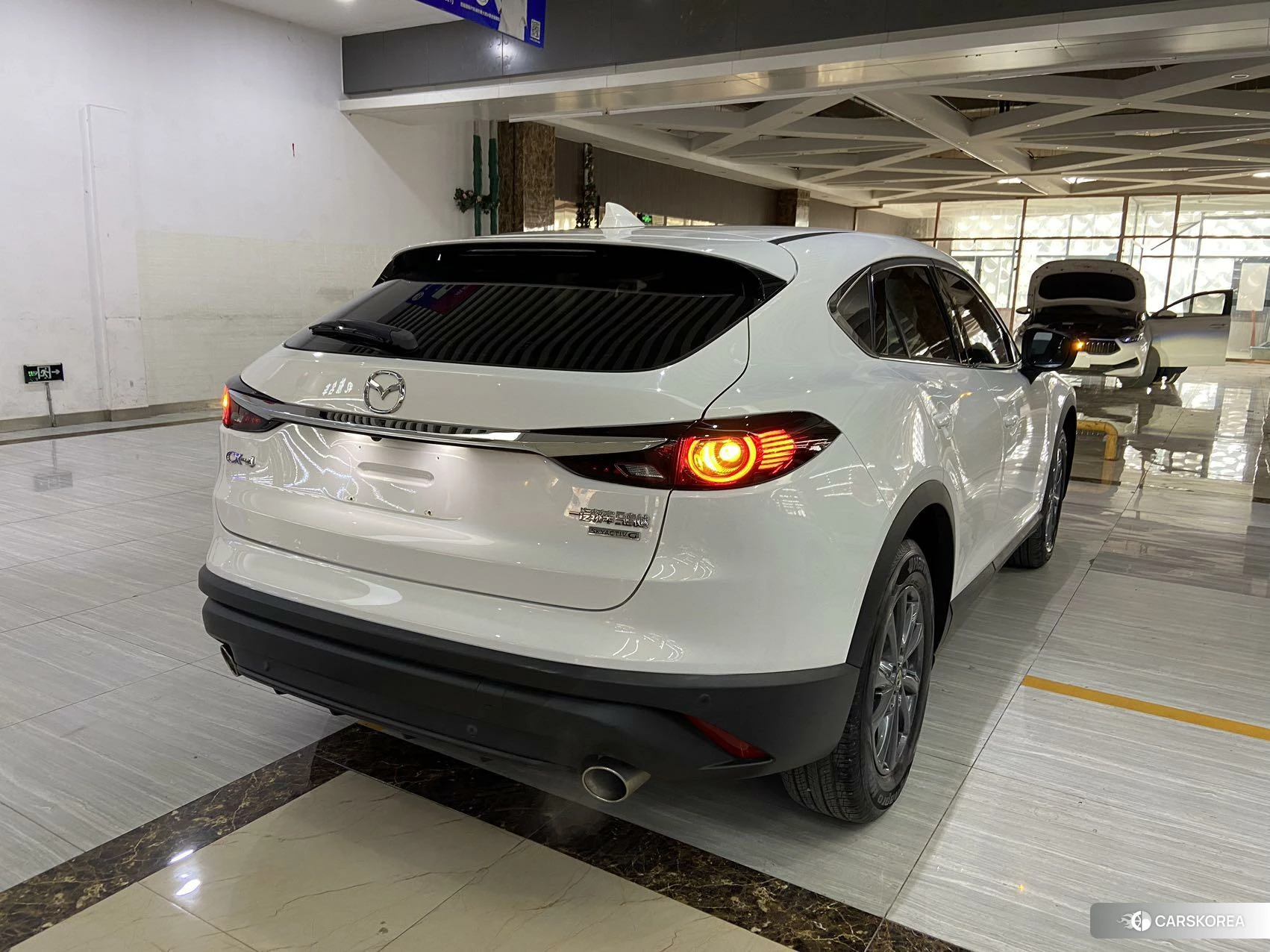 Mazda CX-4 2020 Белый из Китая, фото 4
