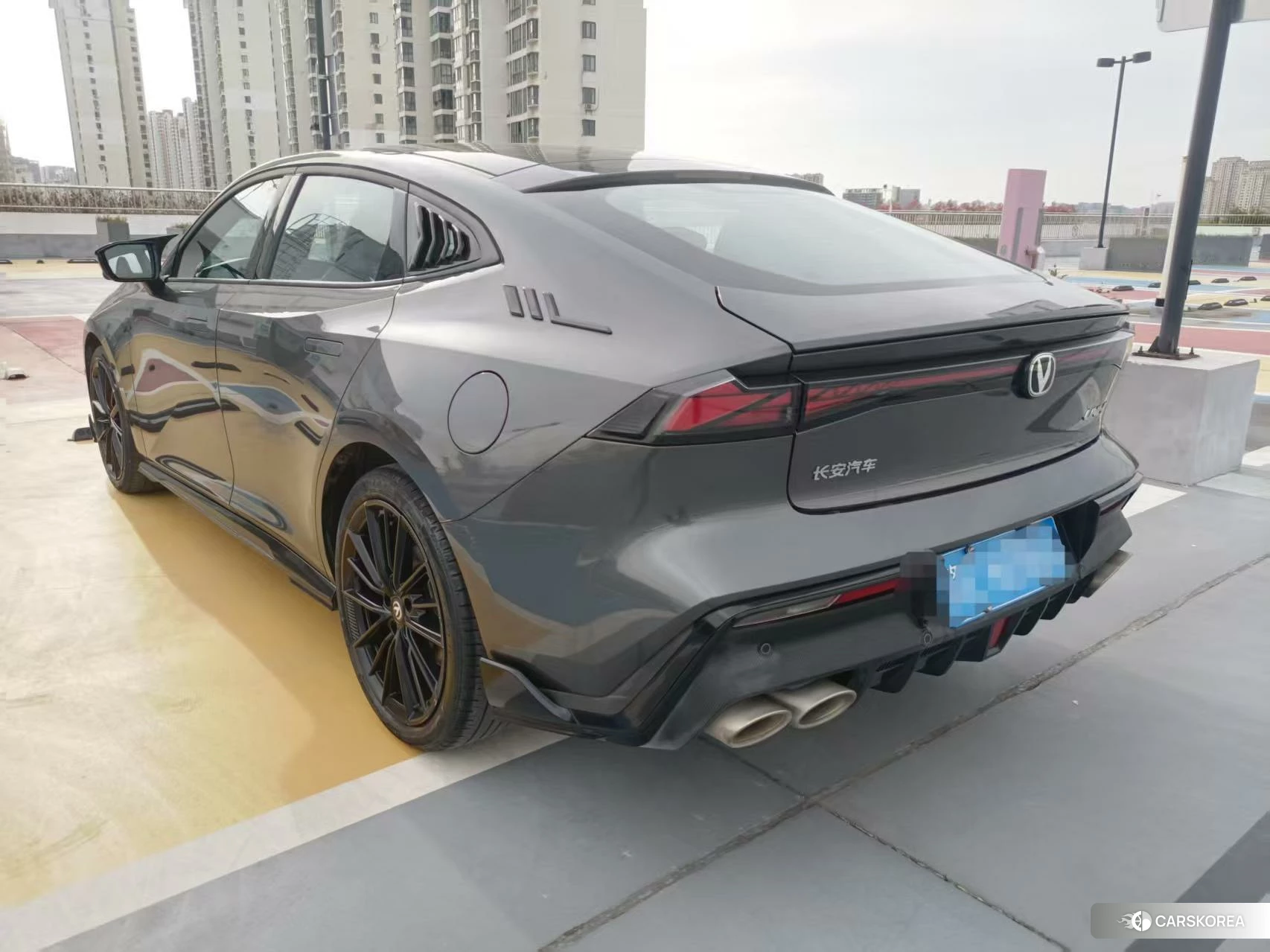 Chang'an UNI-V 2023 Темно-серый из Китая, фото 4