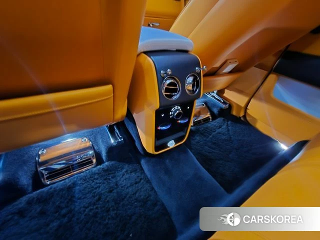Rolls-Royce Cullinan 2023 Белый из Кореи, фото 4