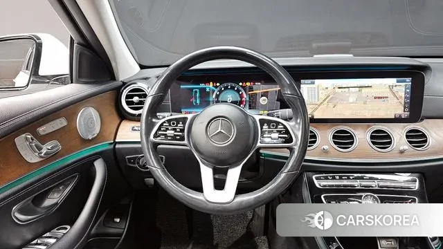 Mercedes-Benz E-Class W213 2019 Белый из Кореи, фото 4