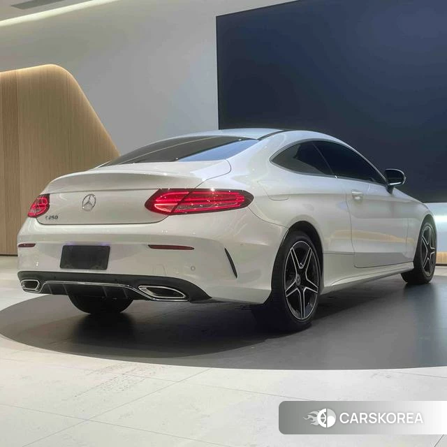 Mercedes-Benz Class C (imported) 2021 Белый из Китая, фото 4