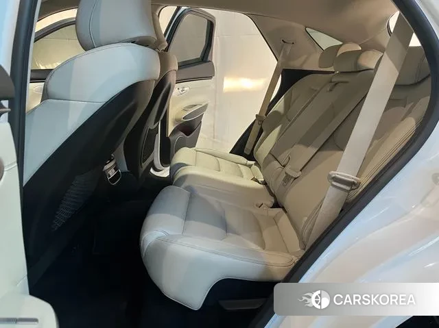 Genesis GV70 2021 Белый из Кореи, фото 4