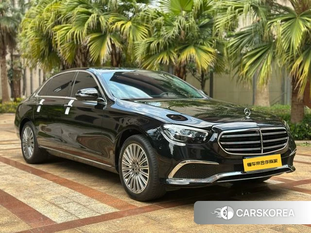 Mercedes-Benz E-class 2023 Черный из Китая, фото 4