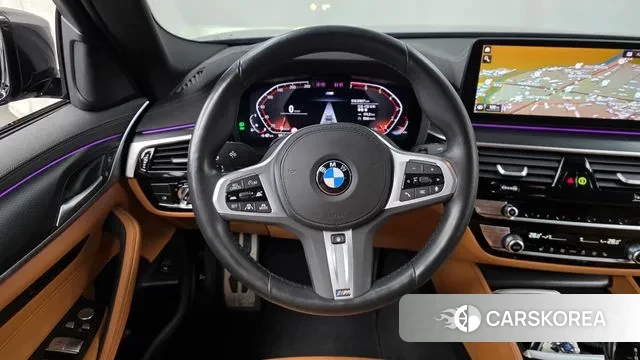 BMW 5 Series (G30) 2023 Серый из Кореи, фото 4