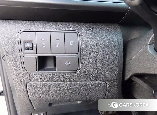 Hyundai Staria 2023 Белый из Кореи, фото 4