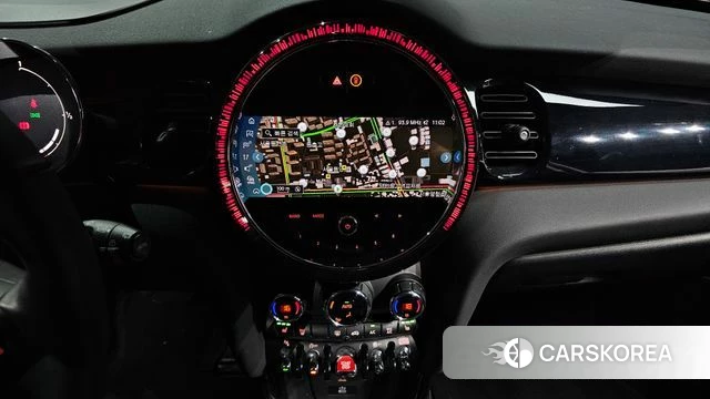 Mini Cooper 2024 Белый из Кореи, фото 4
