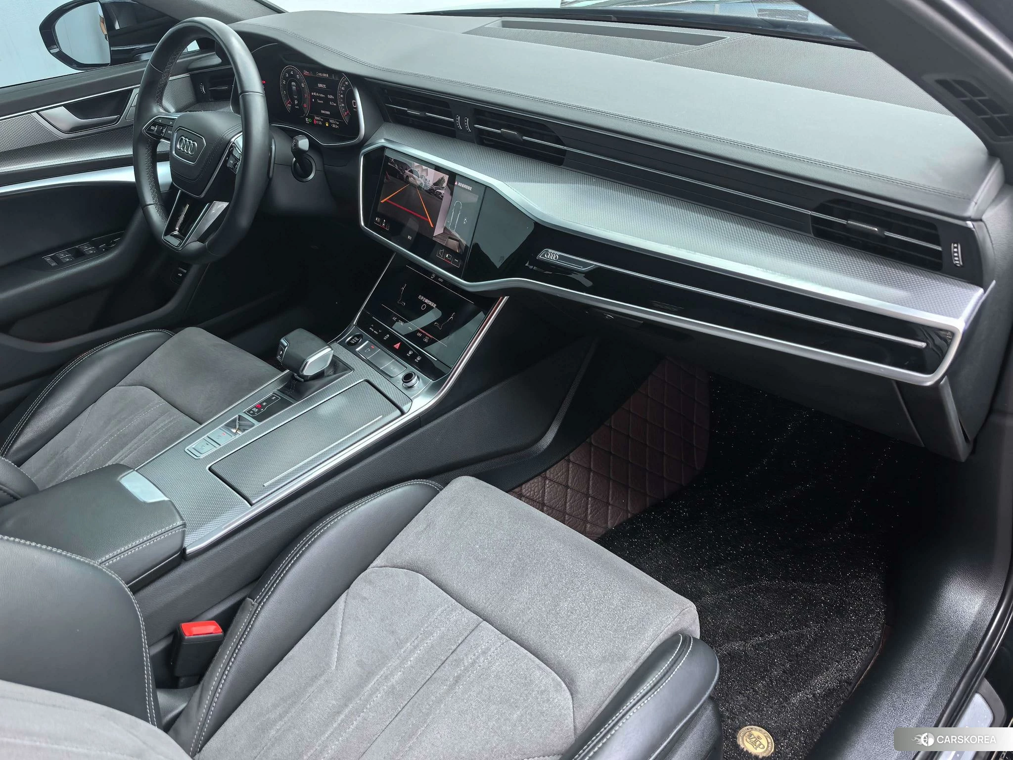 Audi A6L 2023 Черный из Китая, фото 4