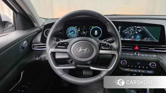 Hyundai The New Avante (CN7) 2023 Белый из Кореи, фото 4