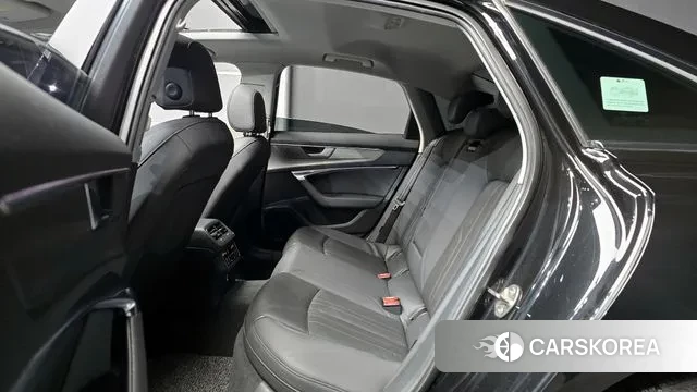 Audi A6 (C8) 2019 Черный из Кореи, фото 4