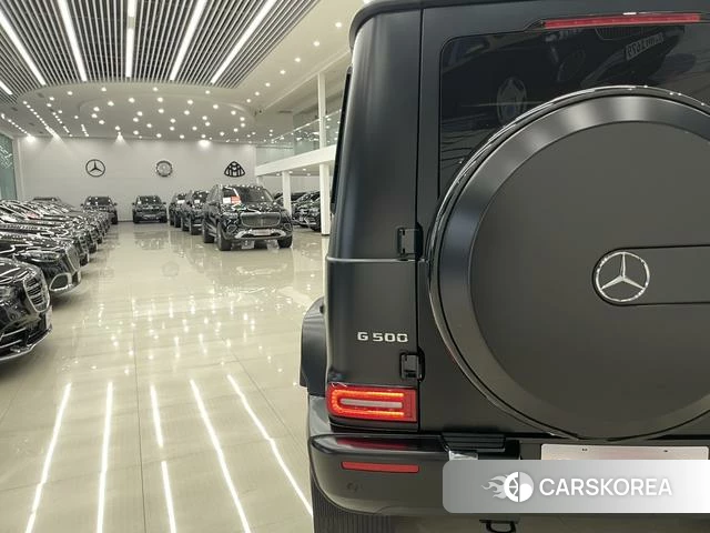 Mercedes-Benz G-class 2023 Черный из Китая, фото 4