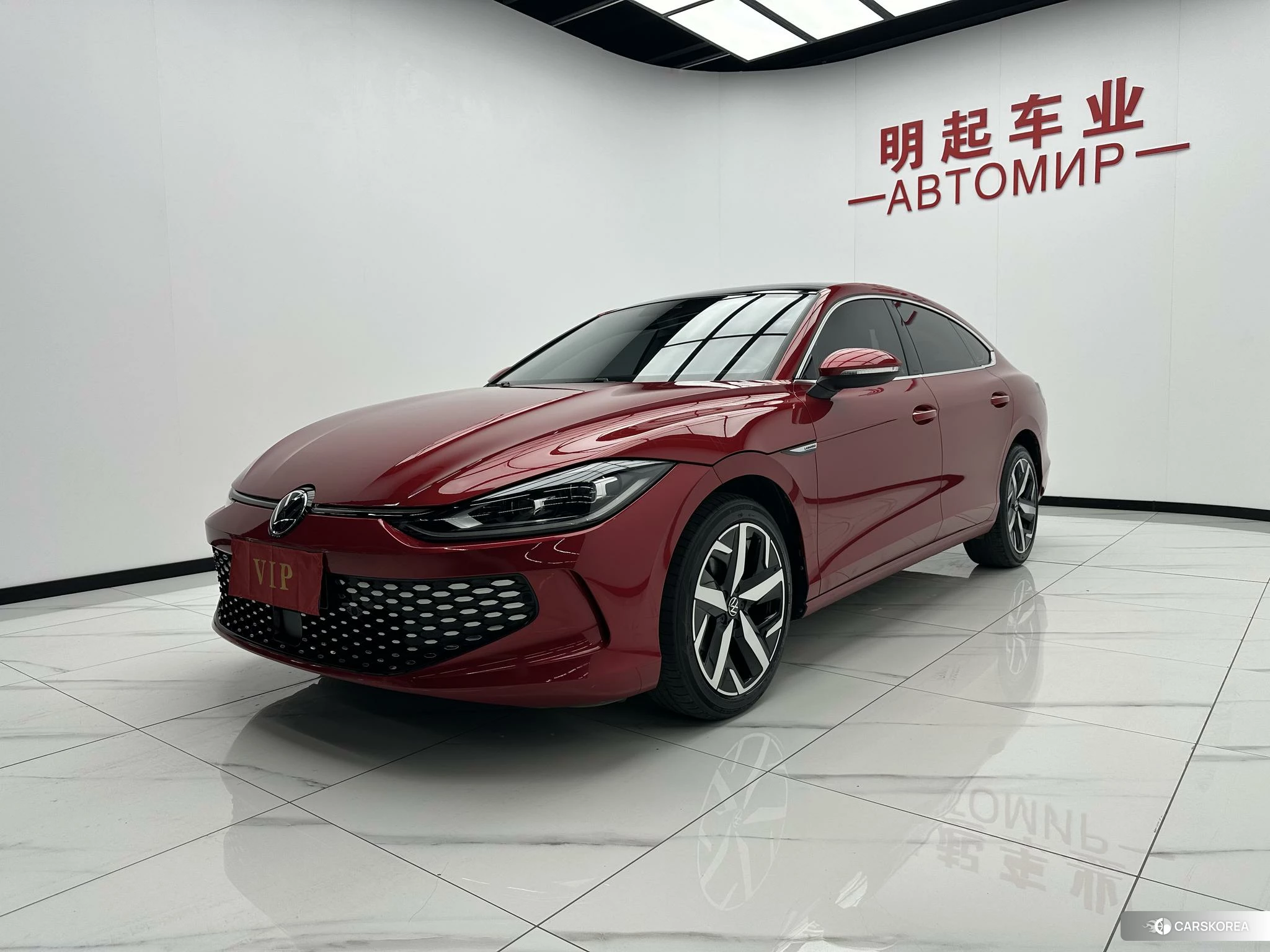 Volkswagen Lingdu 2023 Красный из Китая, фото 4