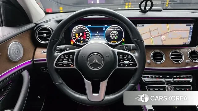 Mercedes-Benz E-Class W213 2019 Белый из Кореи, фото 4