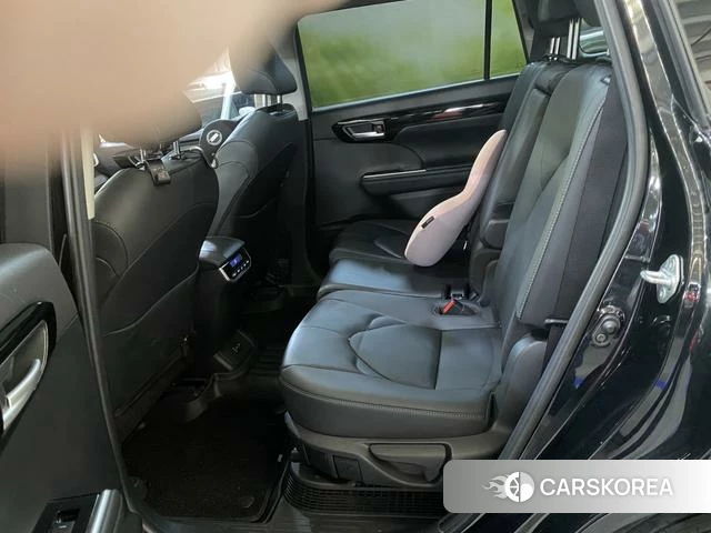 Toyota Highlander 2023 Черный из Китая, фото 4