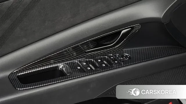 Hyundai The New Avante (CN7) 2024 Серебристо-серый из Кореи, фото 4