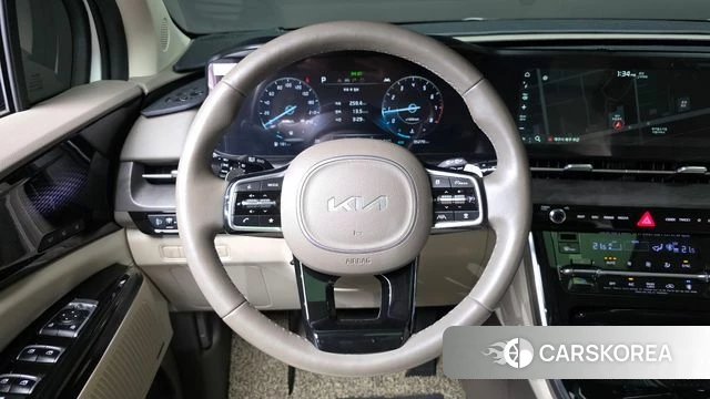 Kia Carnival 4th generation 2023 Белый из Кореи, фото 4