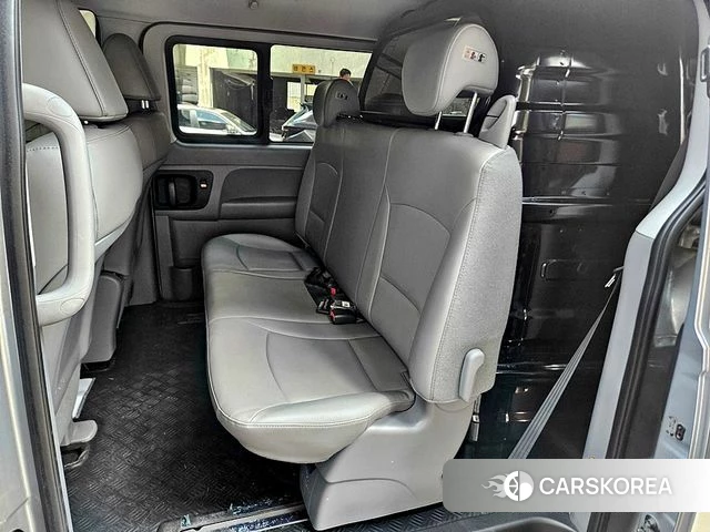 Hyundai The New Grand Starex 2020 Серебристо-серый из Кореи, фото 4