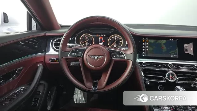 Bentley Flying Spur 3rd Generation 2020 Серебряный из Кореи, фото 4