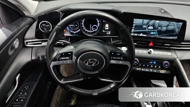 Hyundai Avante Hybrid (CN7) 2022 Белый из Кореи, фото 4