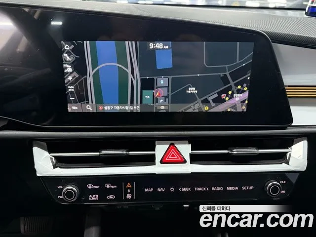 Kia Di Ol Nu Niro 2023 Белый из Кореи, фото 4