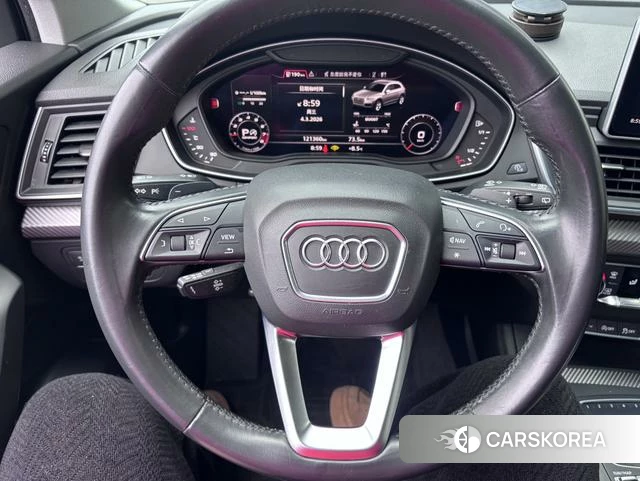Audi Q5L 2019 Коричневый из Китая, фото 4