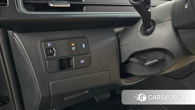 Hyundai Staria 2023 Черный из Кореи, фото 4