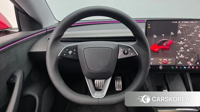 Tesla Model 3 2025 Красный из Кореи, фото 4