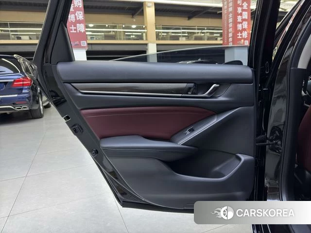 Honda Accord 2022 Черный из Китая, фото 4